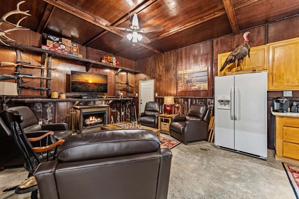418038 Blairsville Residential
