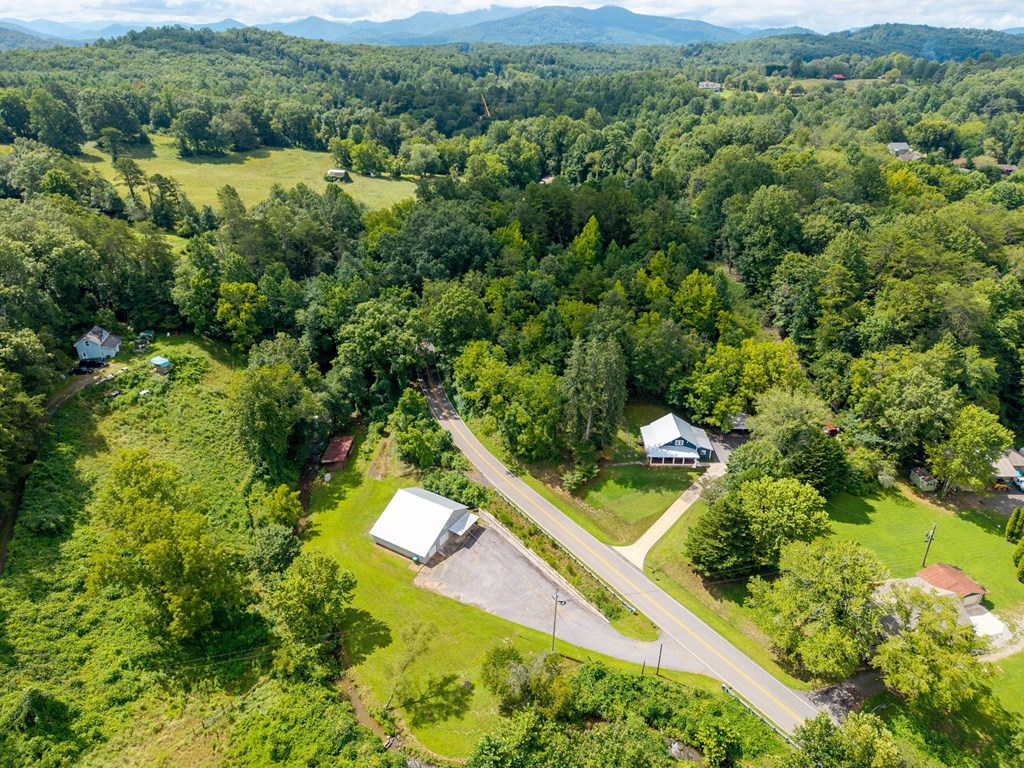 418044 Hayesville Residential