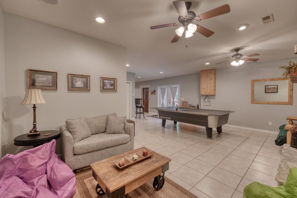 418065 Murphy Residential