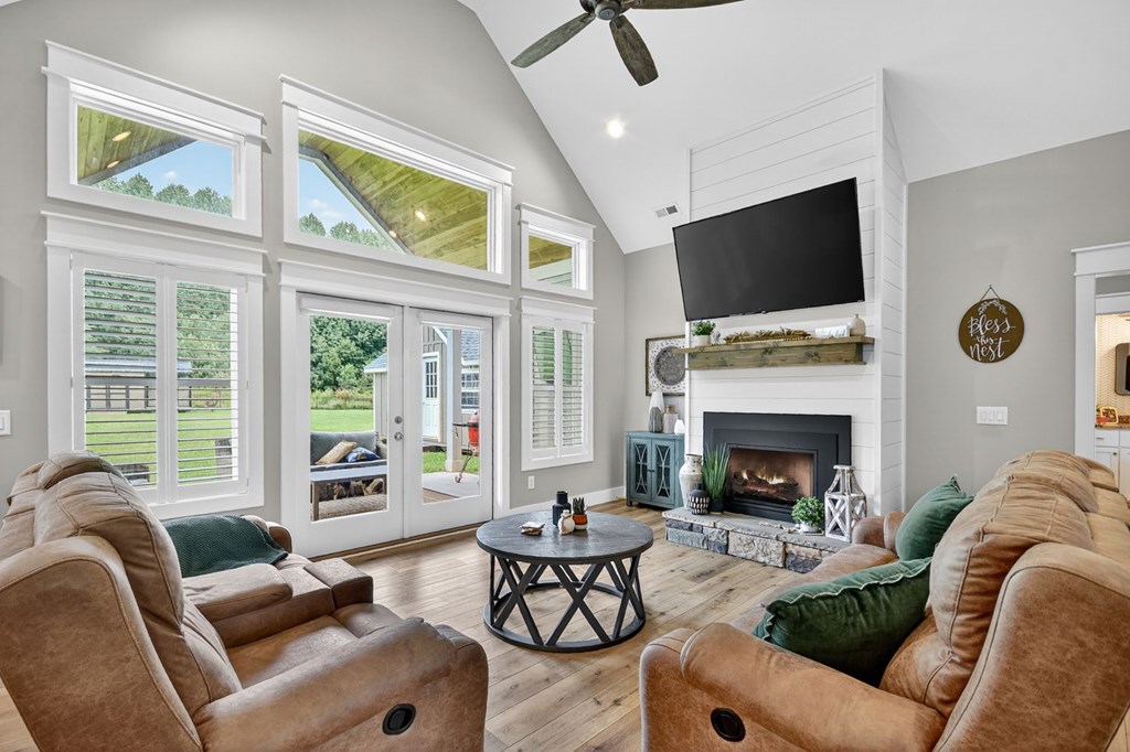 418073 Blairsville Residential