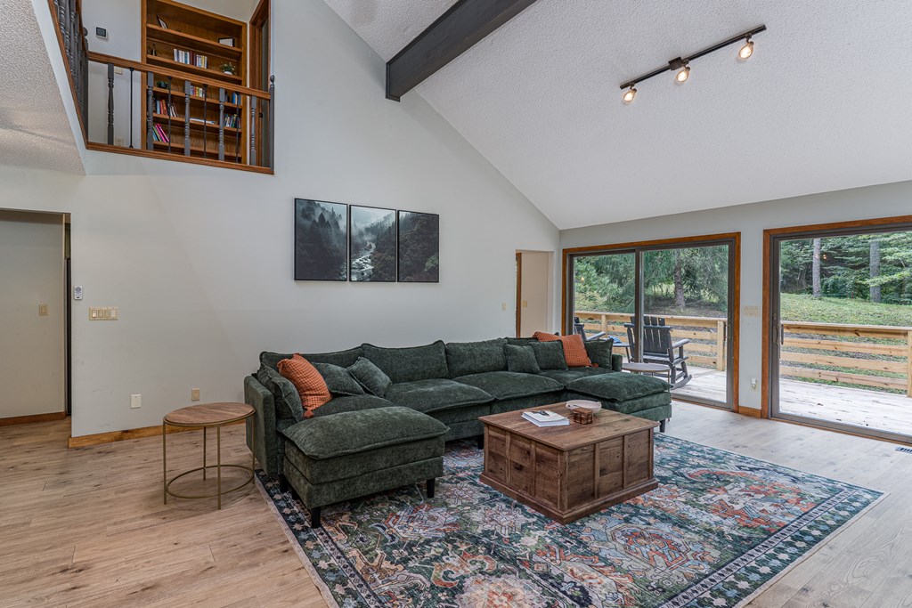 418074 Murphy Residential
