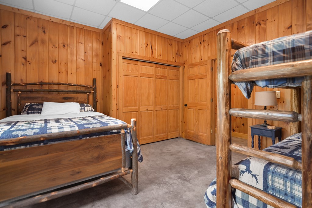 418105 Blue Ridge Residential