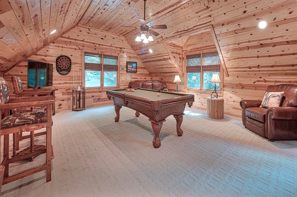 418125 Mineral Bluff Residential