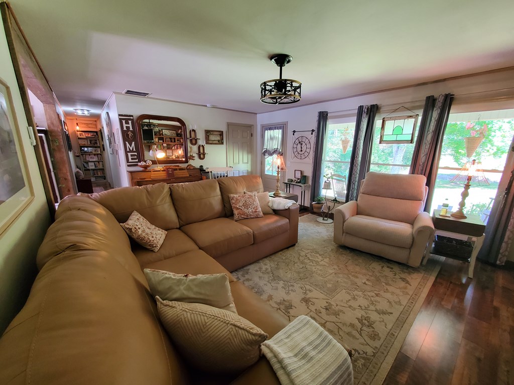 418132 Talking Rock Residential