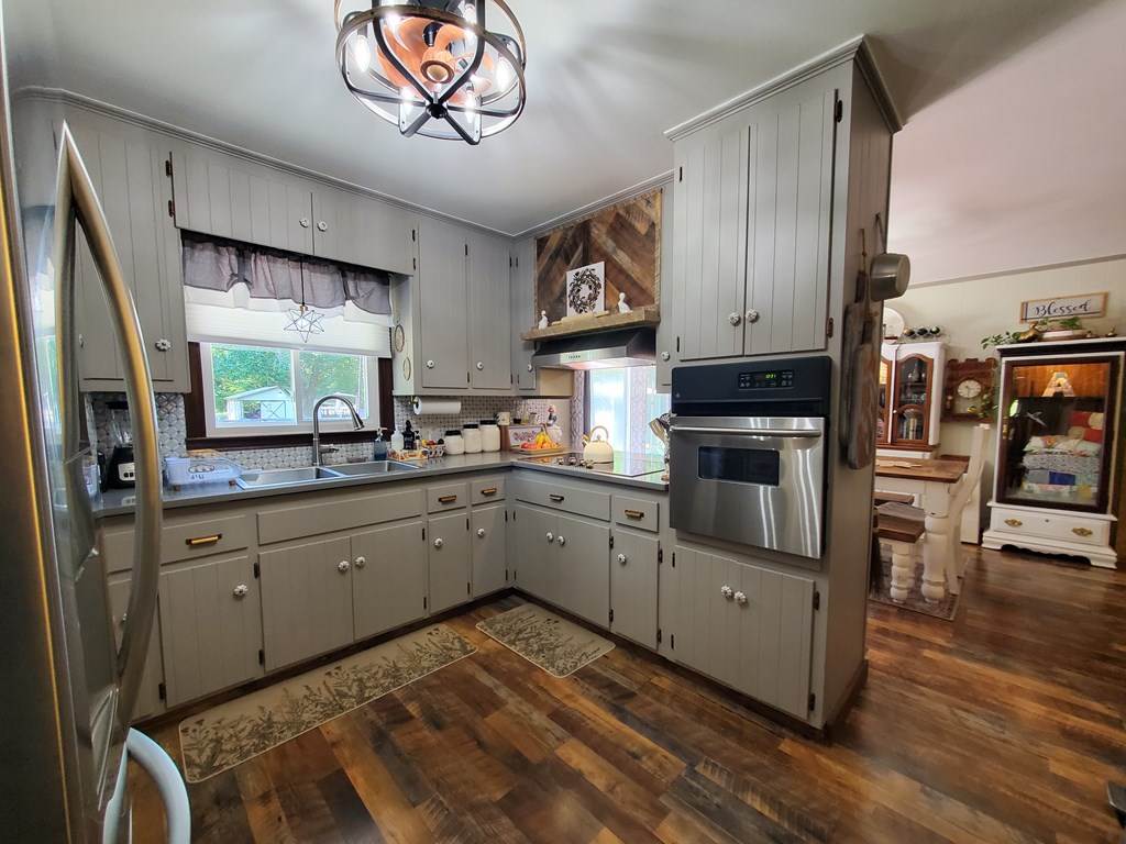 418132 Talking Rock Residential