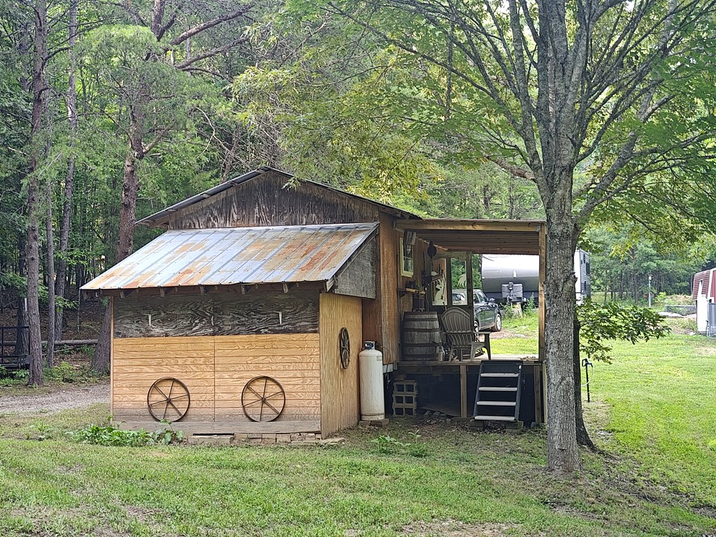418133 Blairsville Residential