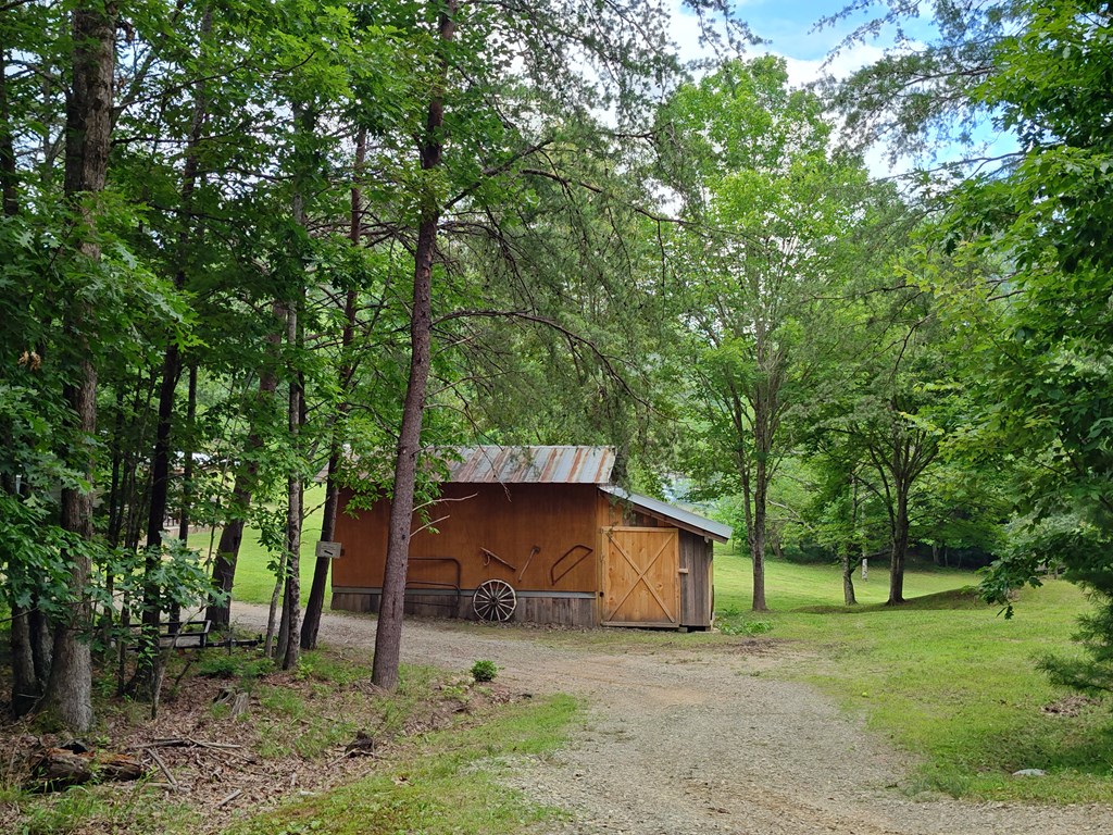 418133 Blairsville Residential