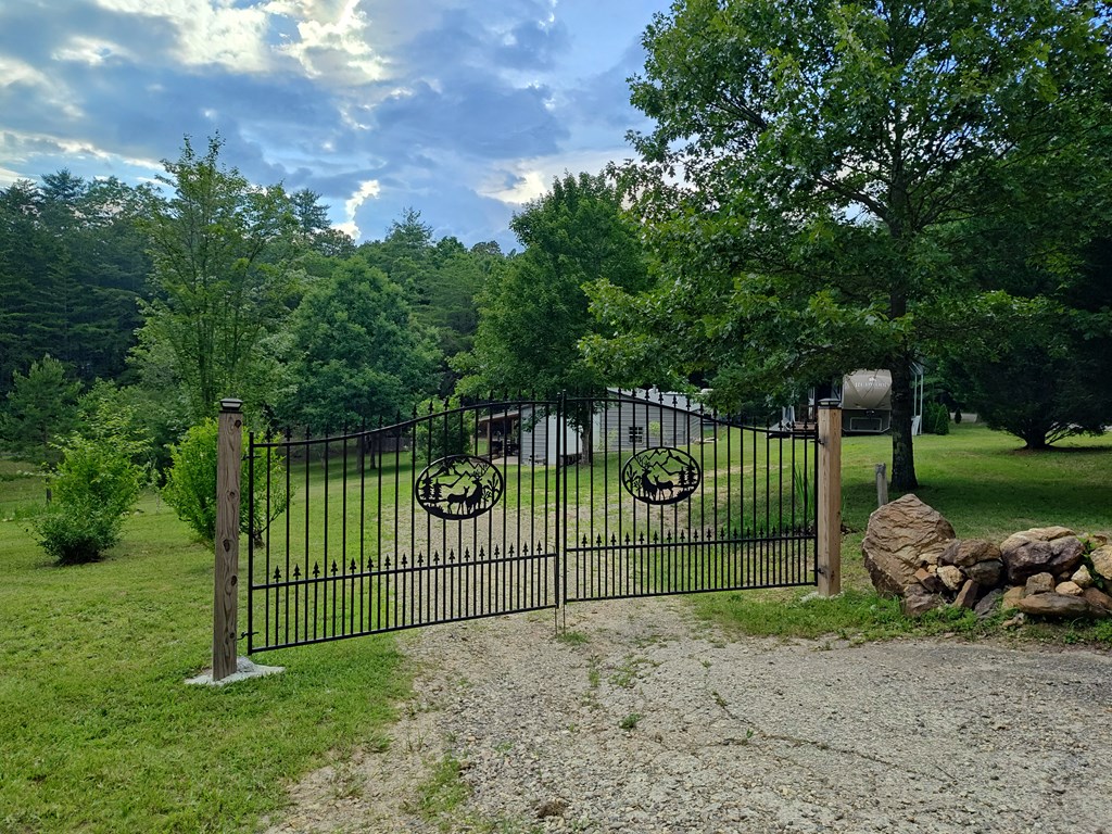 418133 Blairsville Residential