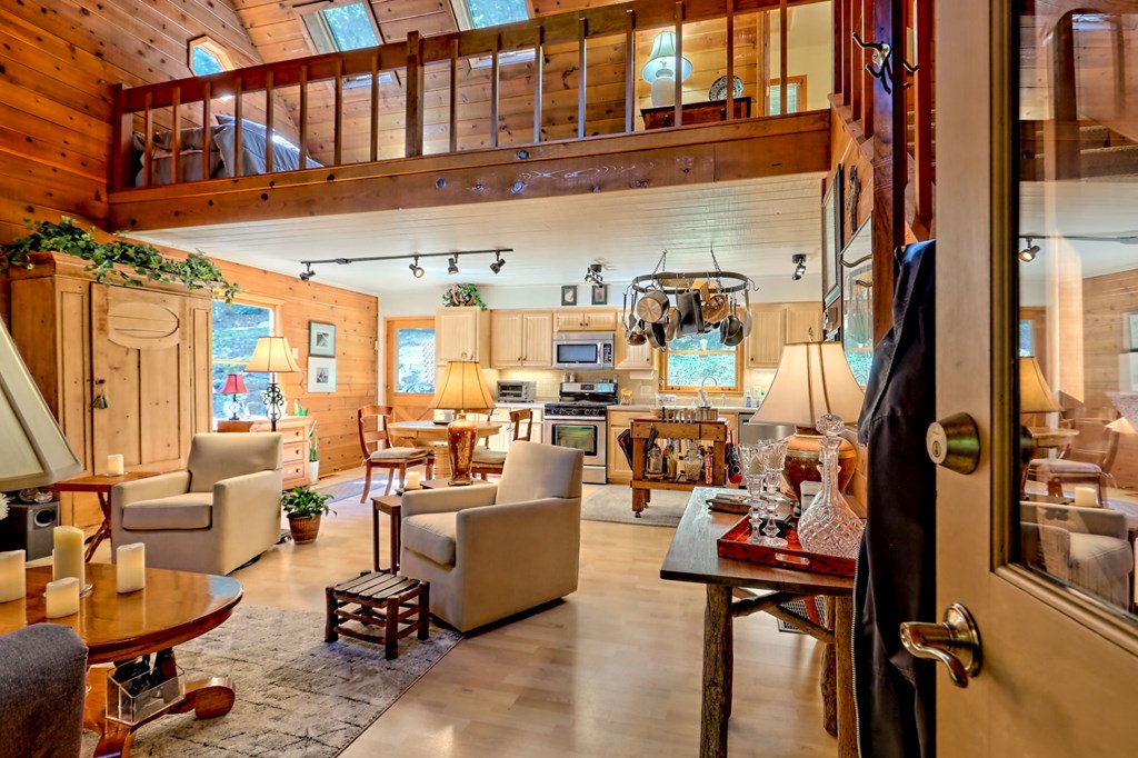418134 Hiawassee Residential