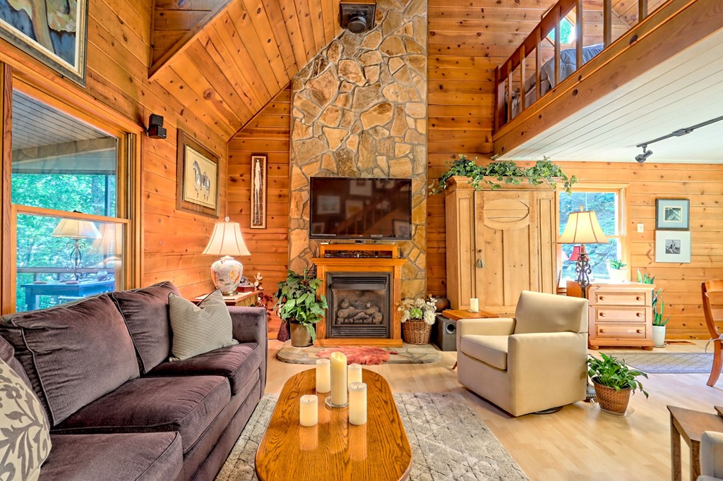 418134 Hiawassee Residential