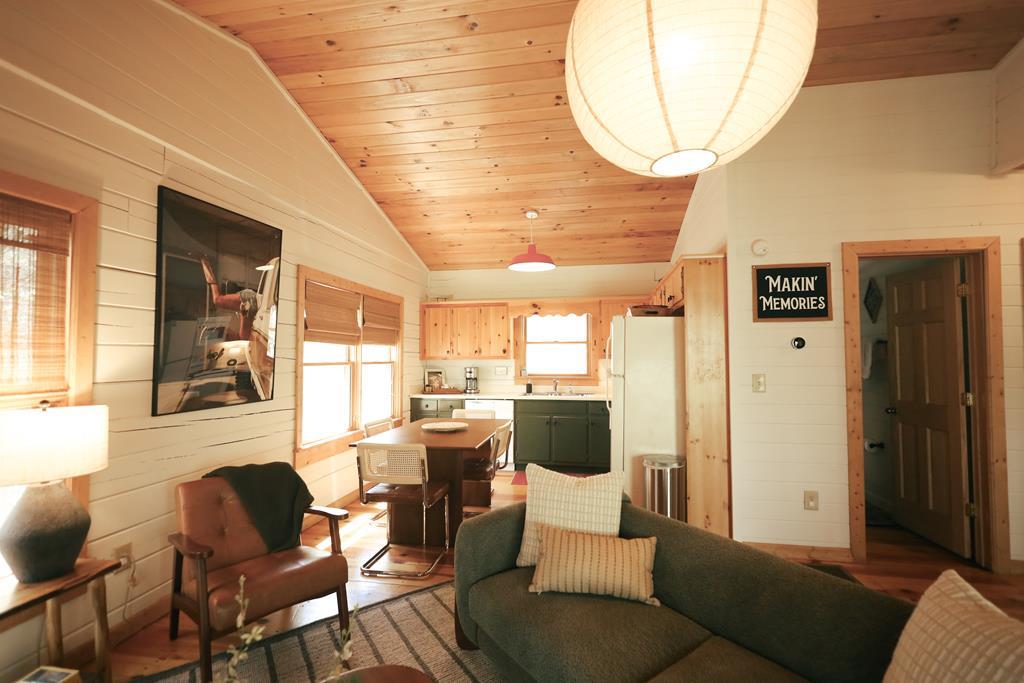 418137 Blue Ridge Residential