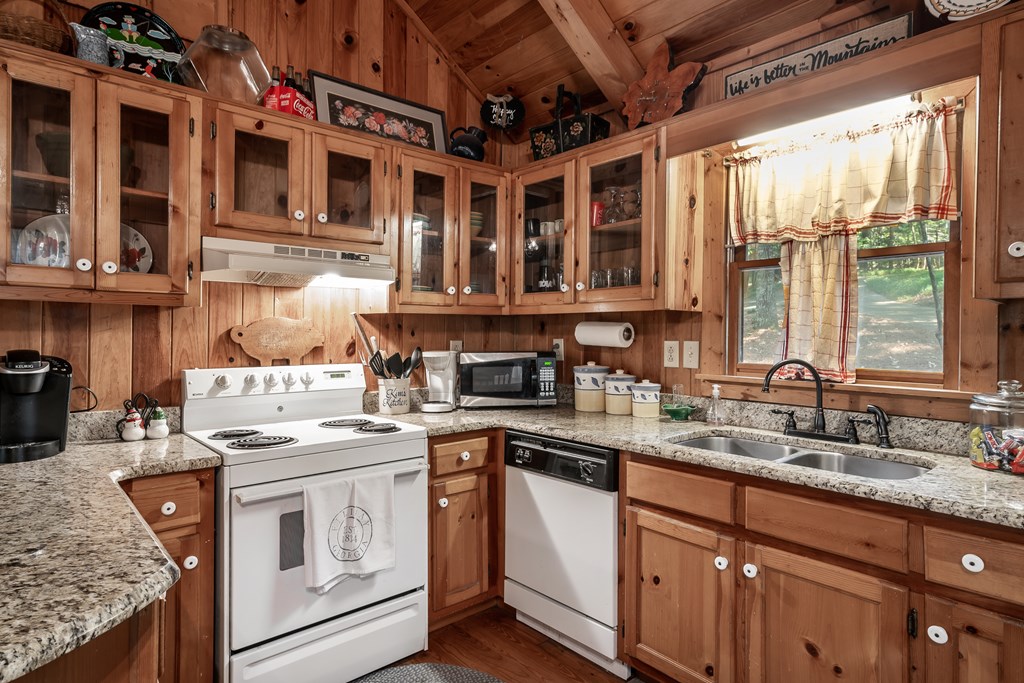 418145 Ellijay Residential