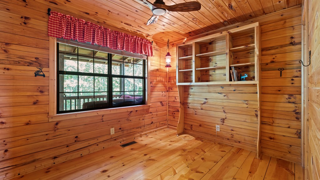 418146 Cherry Log Residential