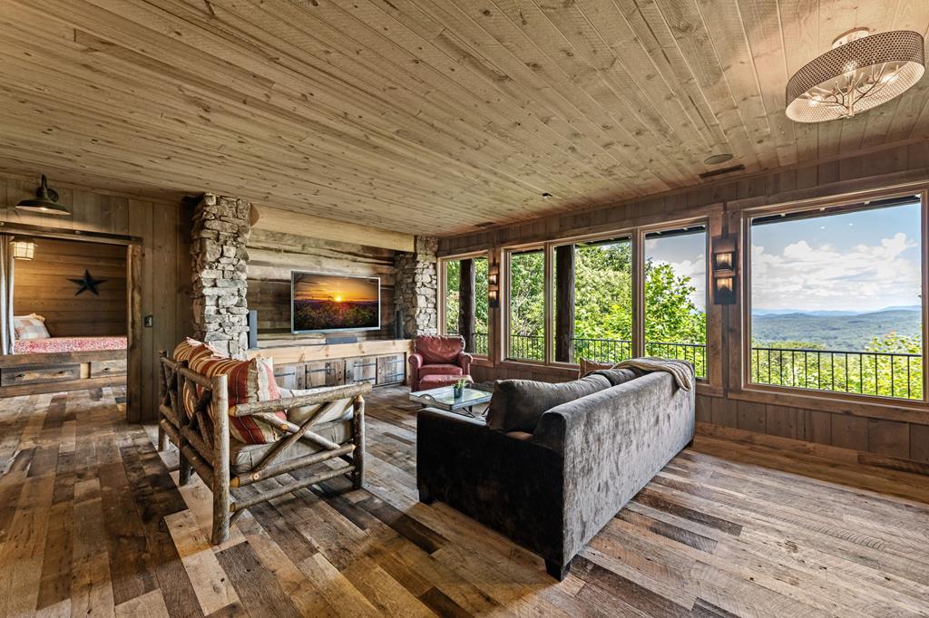 418155 Epworth Residential
