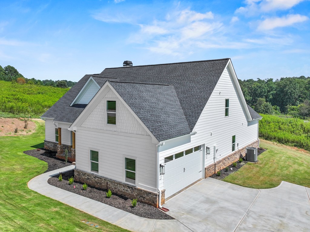 418192 Demorest Residential