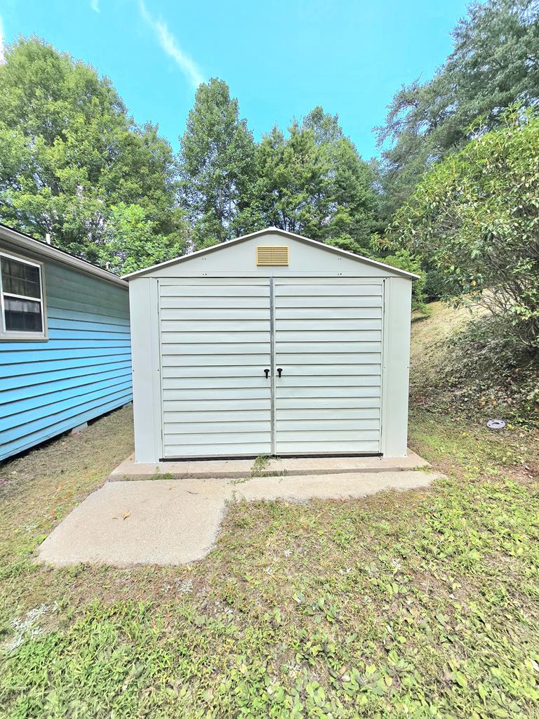 418216 Blue Ridge Residential