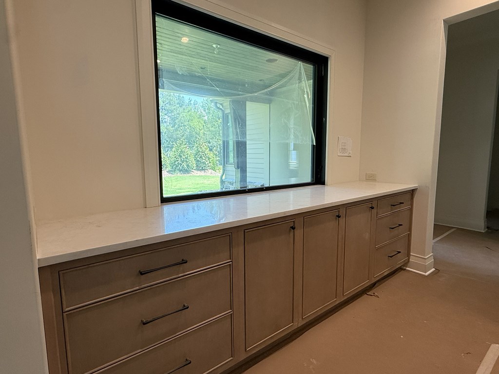 418224 Roswell Residential