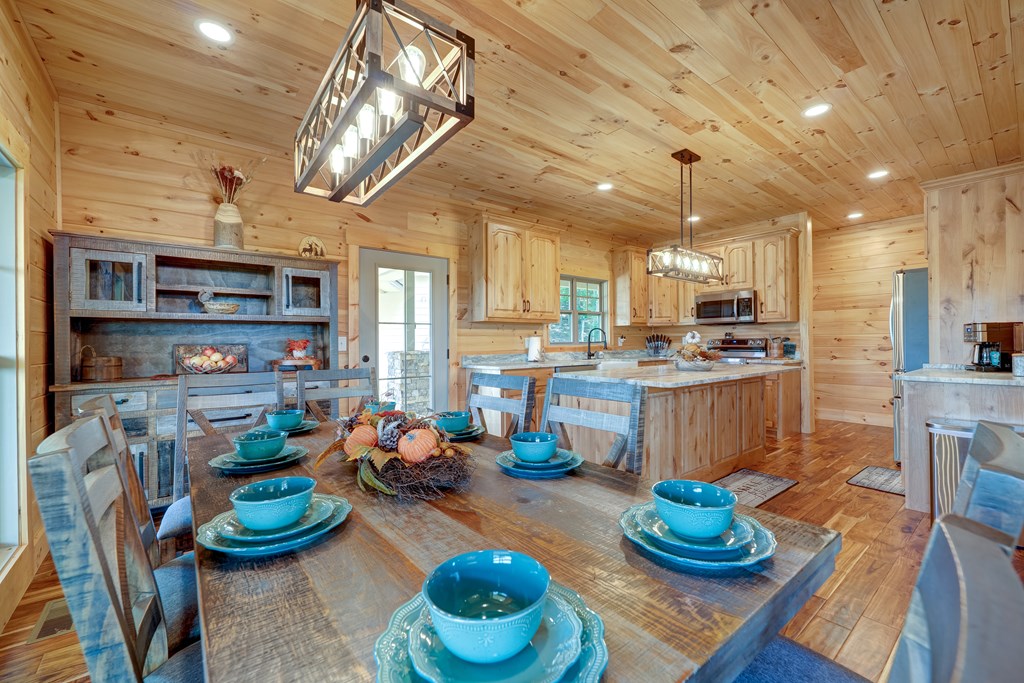 418225 Morganton Residential