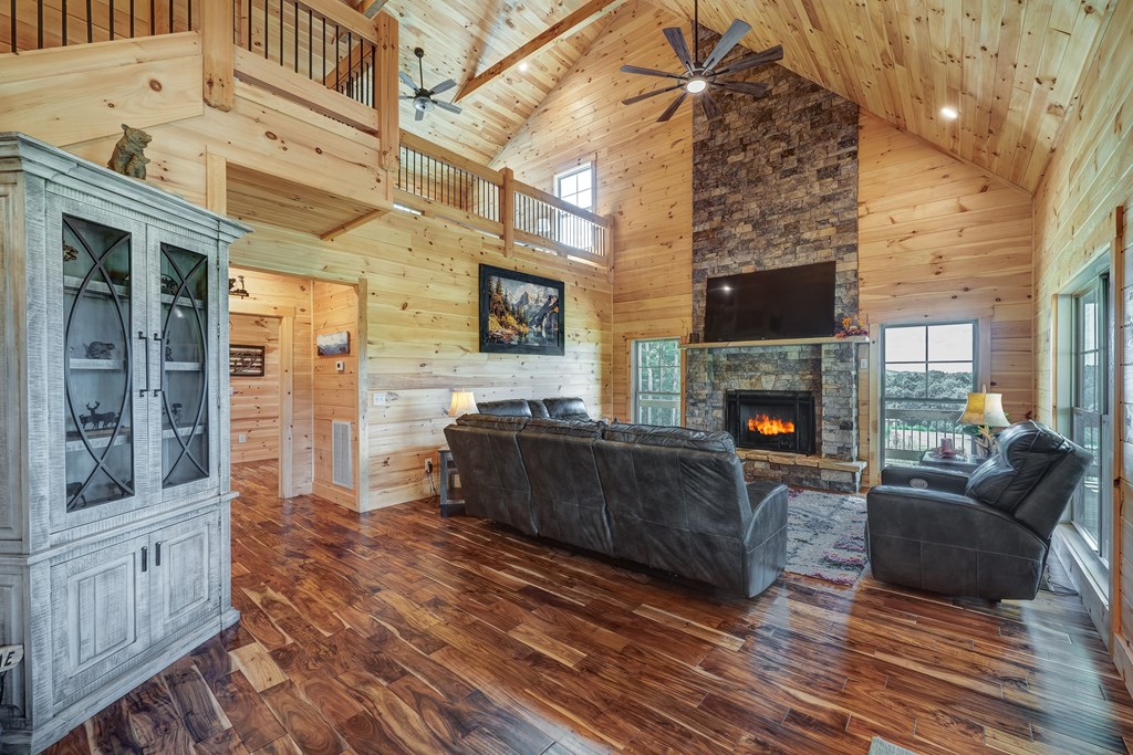 418225 Morganton Residential