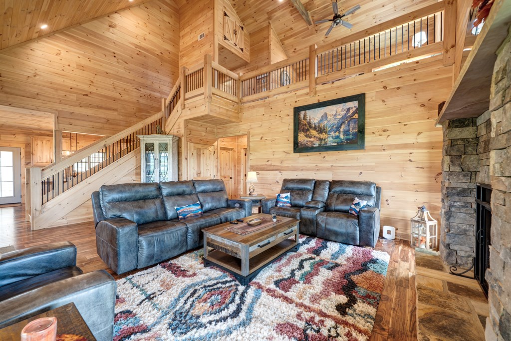 418225 Morganton Residential