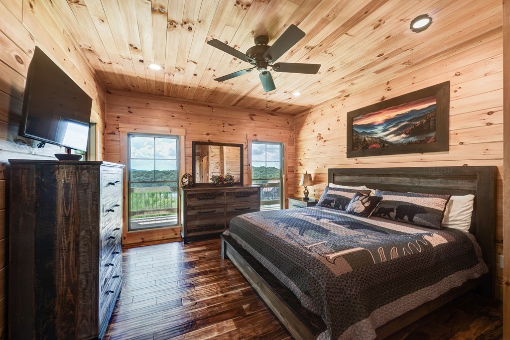 418225 Morganton Residential