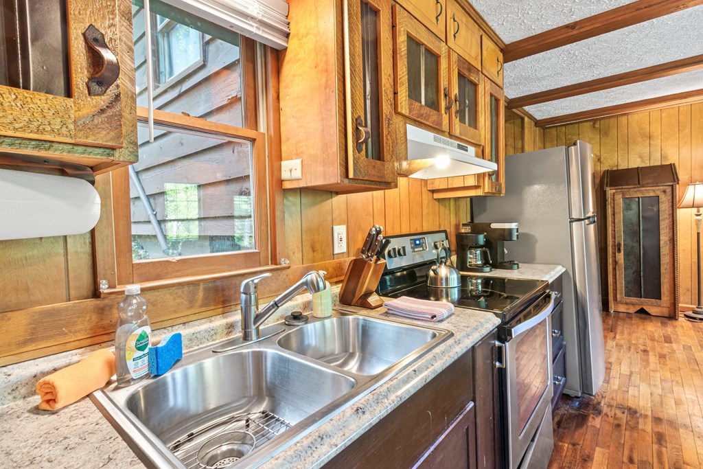 418226 Blue Ridge Residential