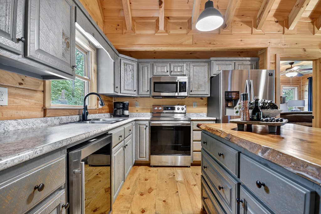 418235 Ellijay Residential