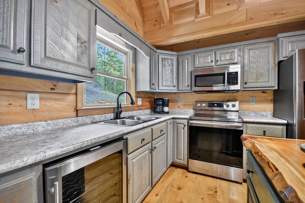 418235 Ellijay Residential