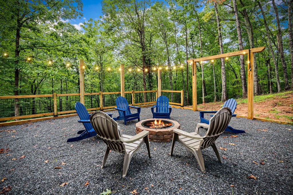 418239 Blue Ridge Residential