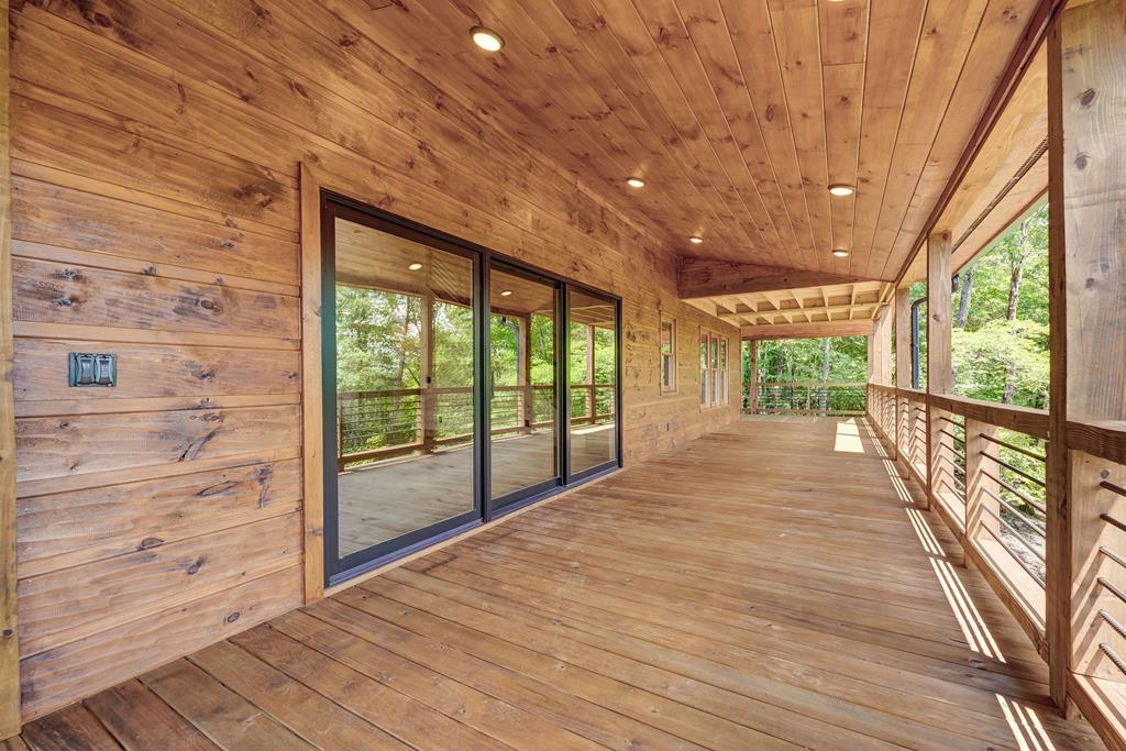 418267 Mineral Bluff Residential