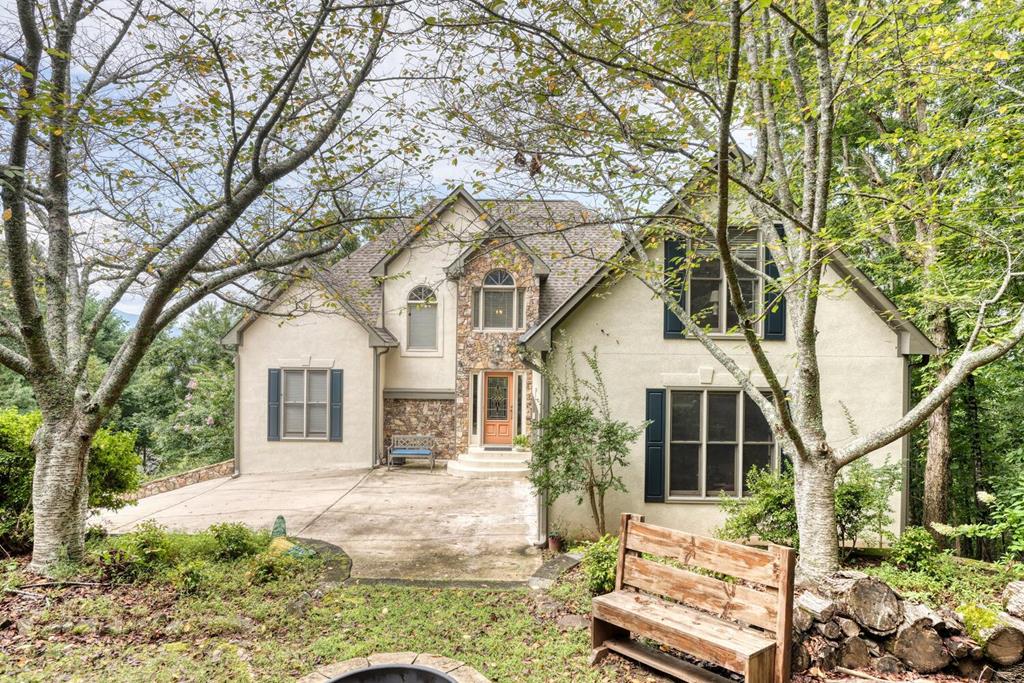 418285 Hayesville 