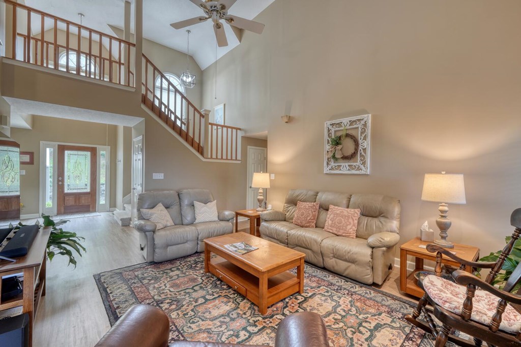 418285 Hayesville Residential