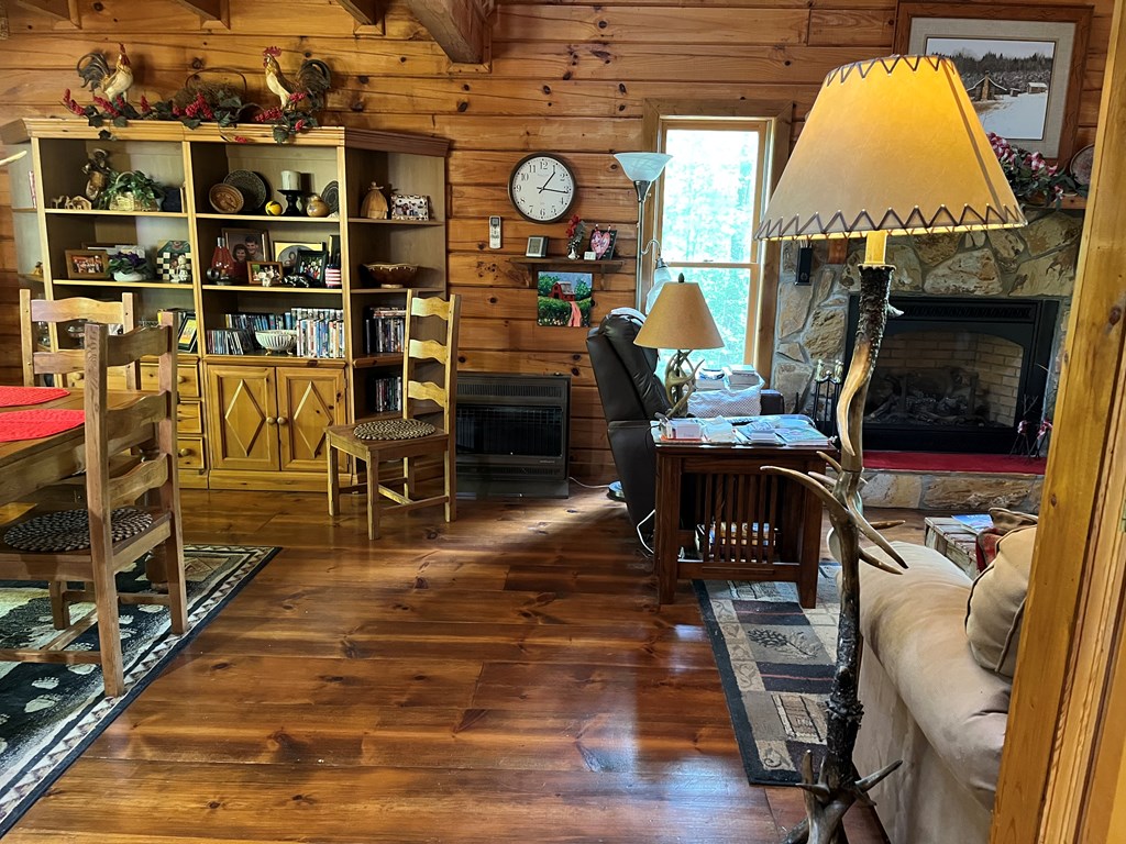 418305 Murphy Residential
