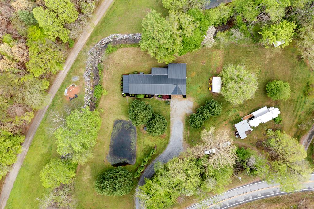 418377 Young Harris Residential