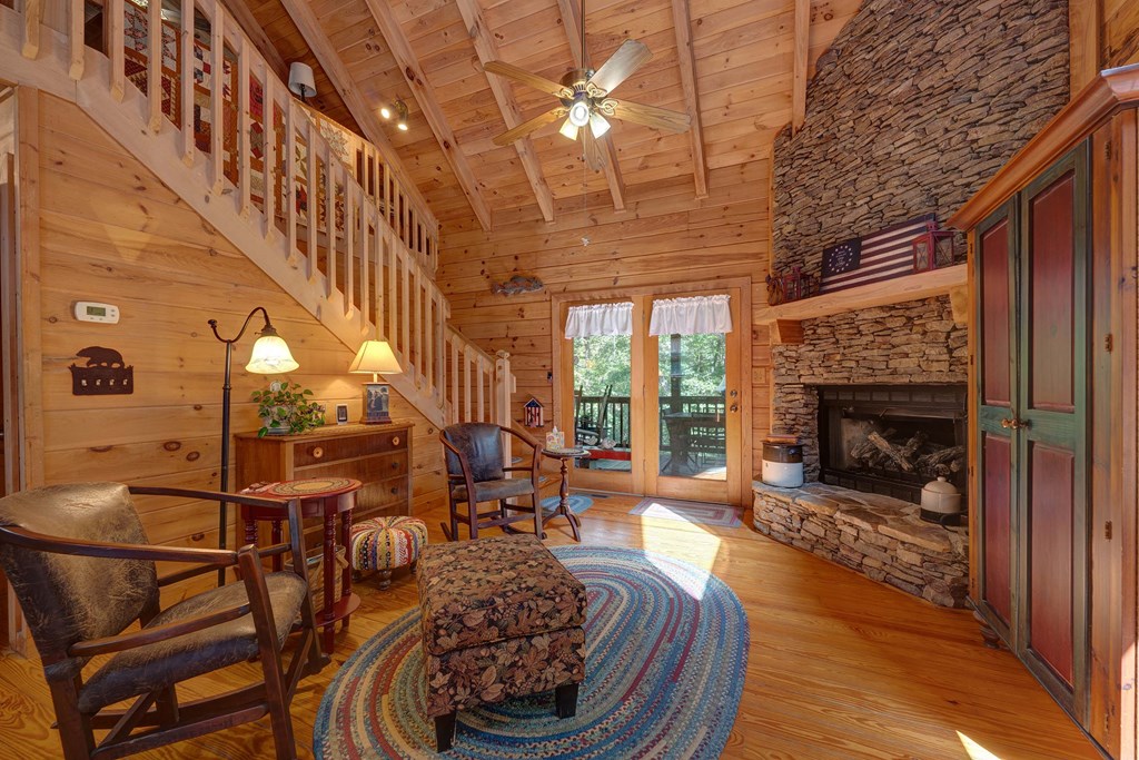418387 McCaysville Residential