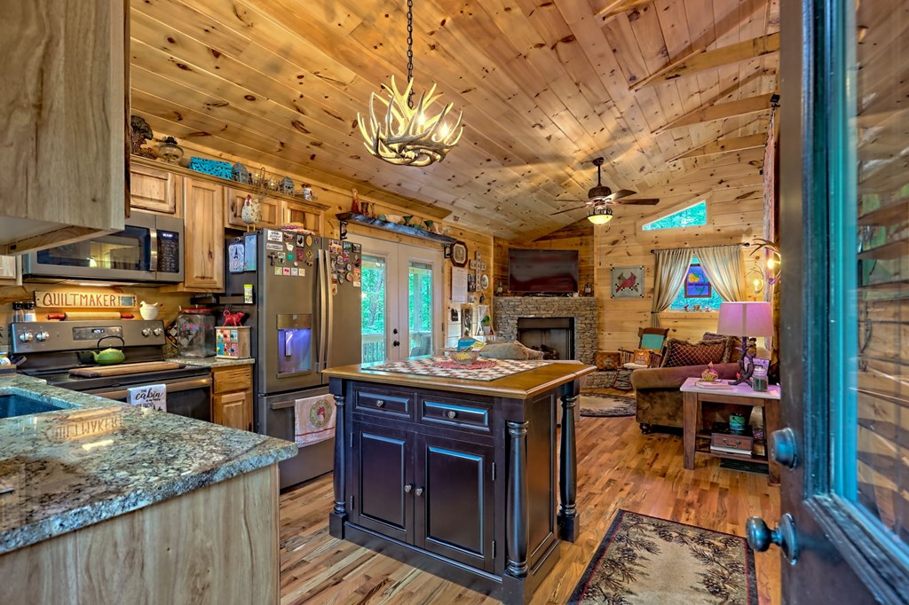418389 Murphy Residential