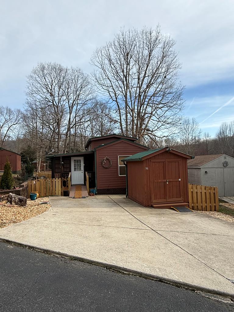418404 Cleveland 