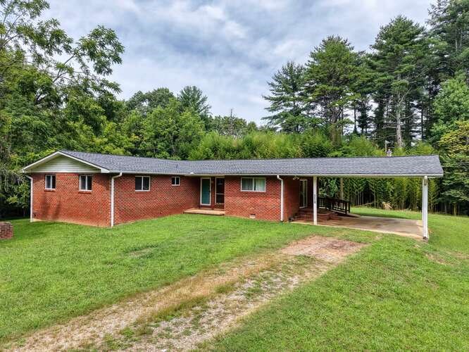 418412 Blairsville Residential