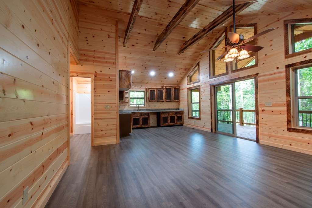 418418 Murphy Residential