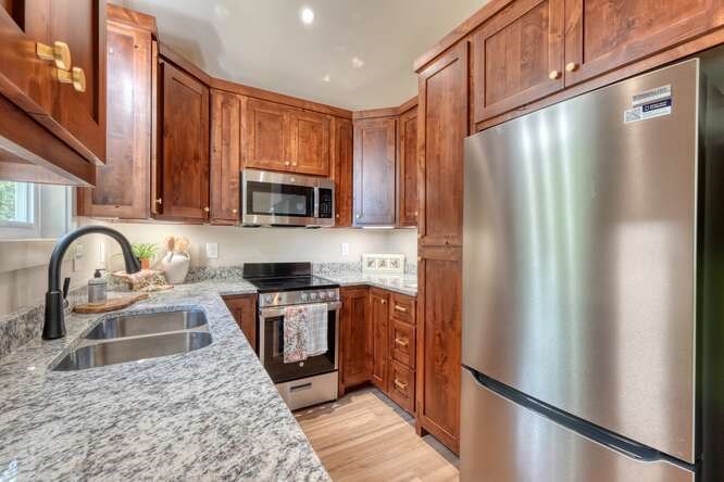 418421 Blairsville Residential