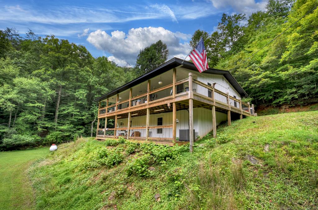 418422 Blue Ridge 