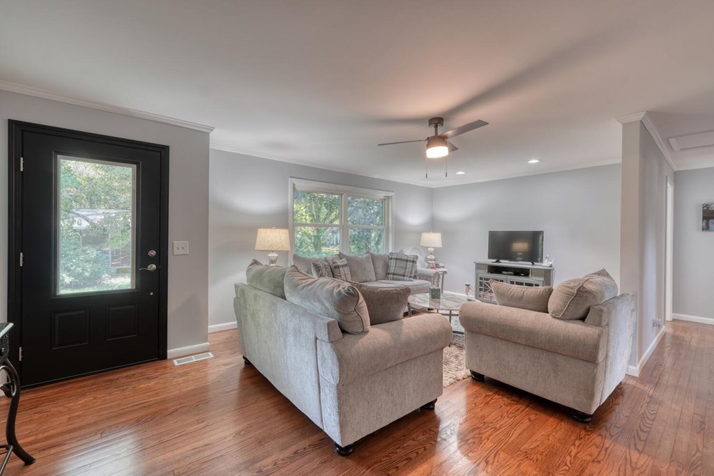 418423 Epworth Residential