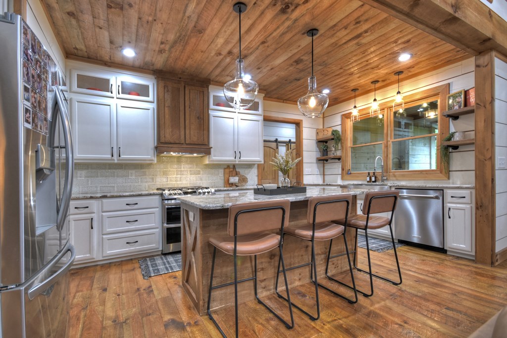 418431 Cherry Log Residential