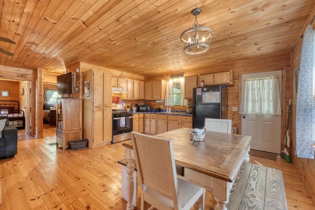 418435 Blairsville Residential