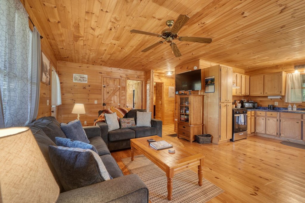 418435 Blairsville Residential