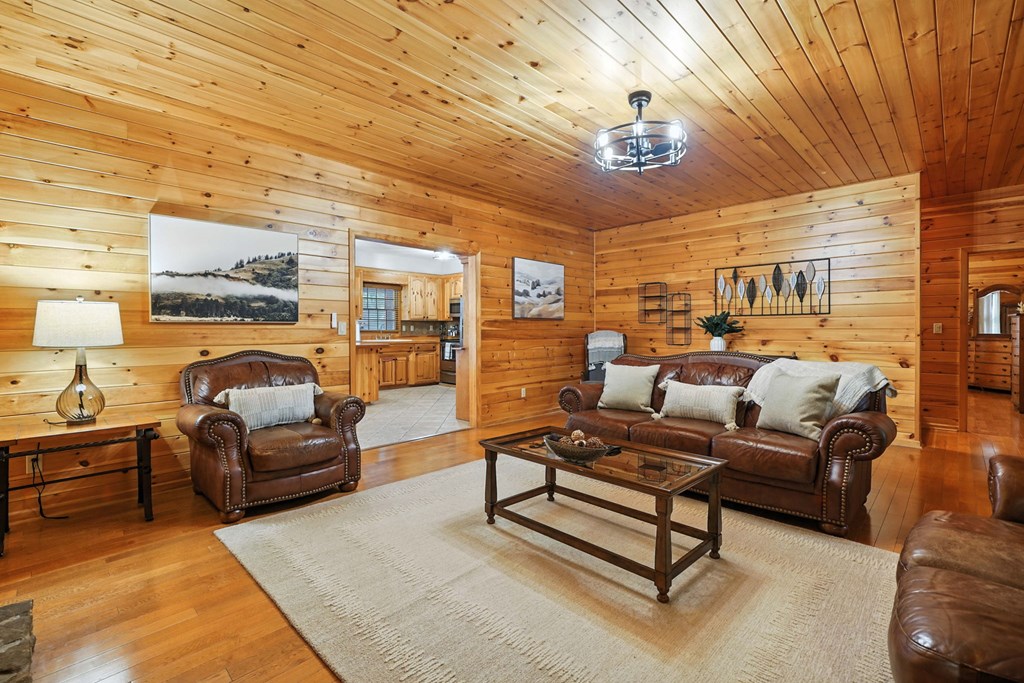 418450 Morganton Residential