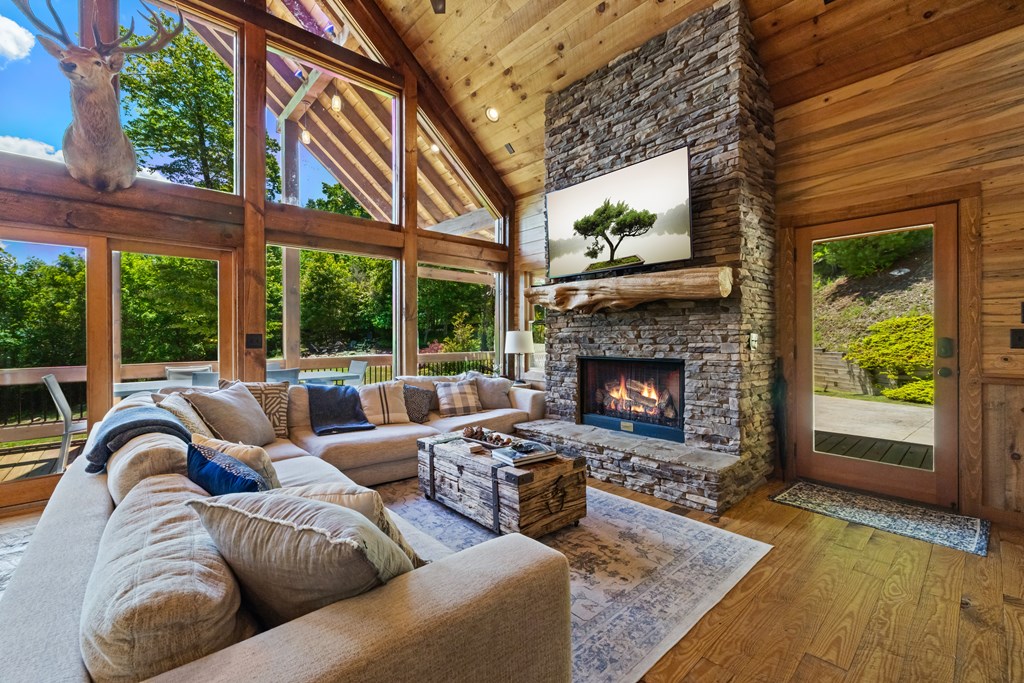 418457 Morganton Residential