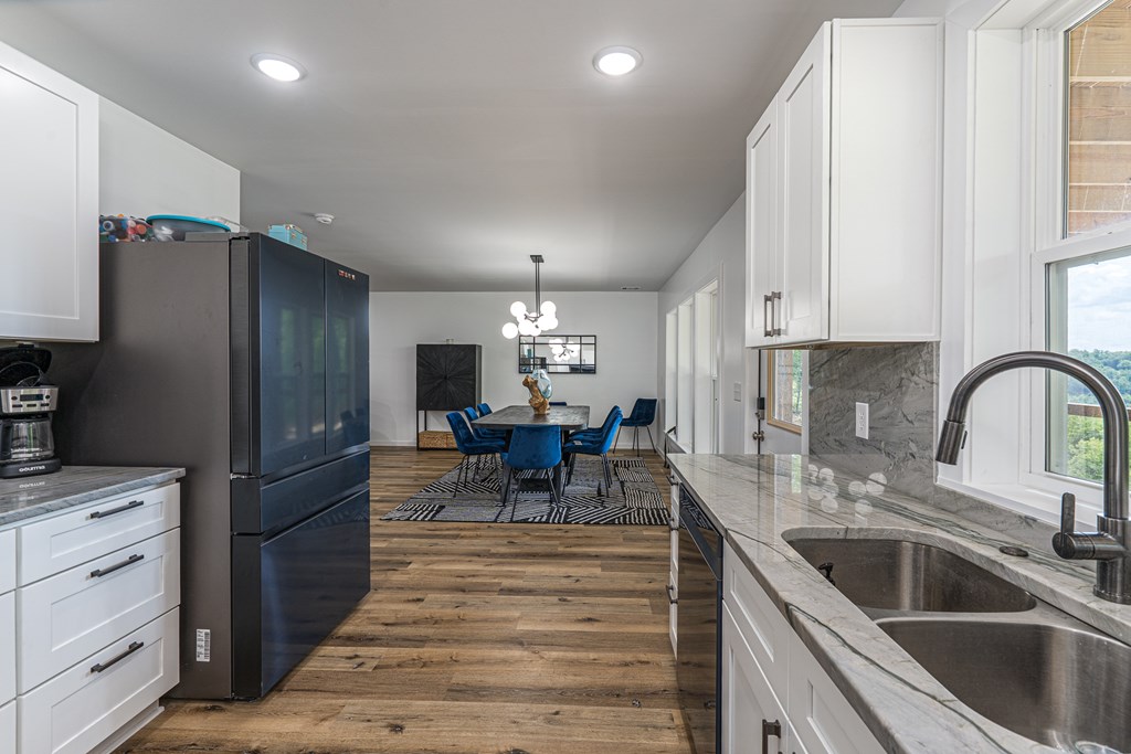 418463 Murphy Residential