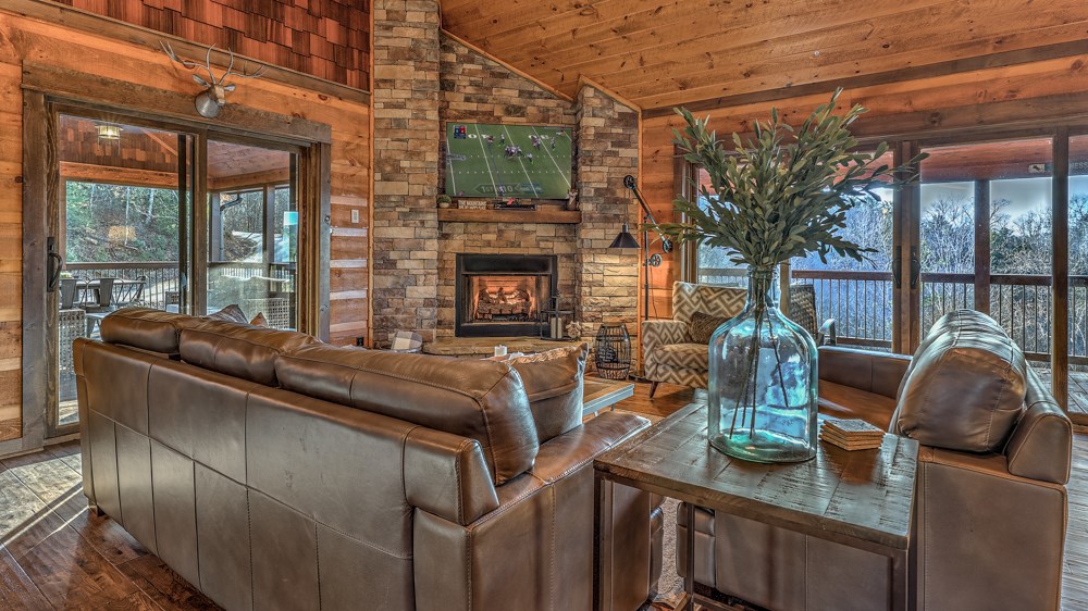 418464 Mineral Bluff Residential