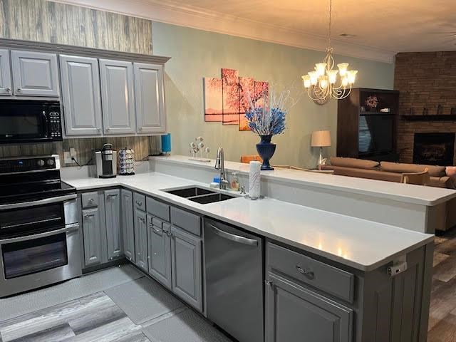 418483 Young Harris Condominium
